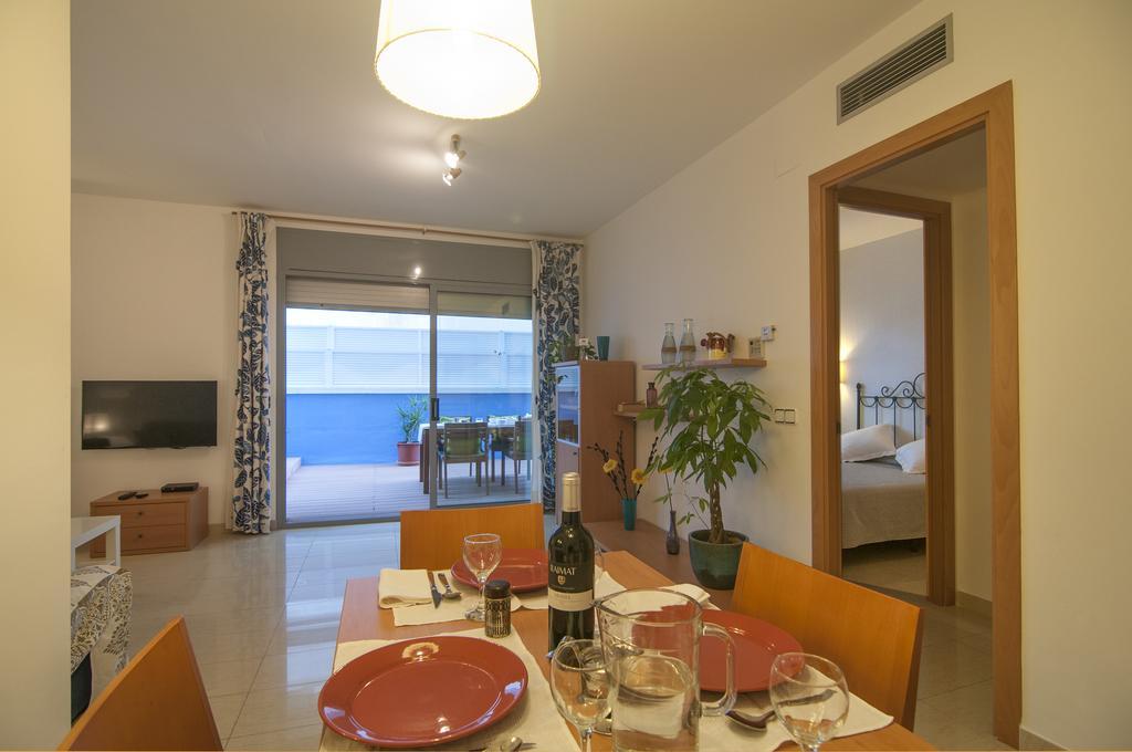 Hola! - Sitges By The Beach Dış mekan fotoğraf